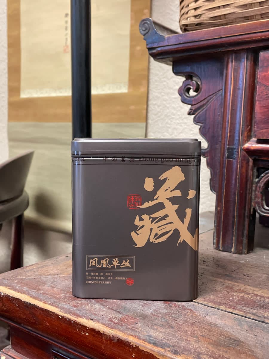 Xue Pian Ya Shi Xiang (honeysuckle) Dancong Oolong